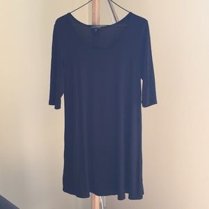 Eileen Fisher • 3/4 sleeves • Midi black dress
